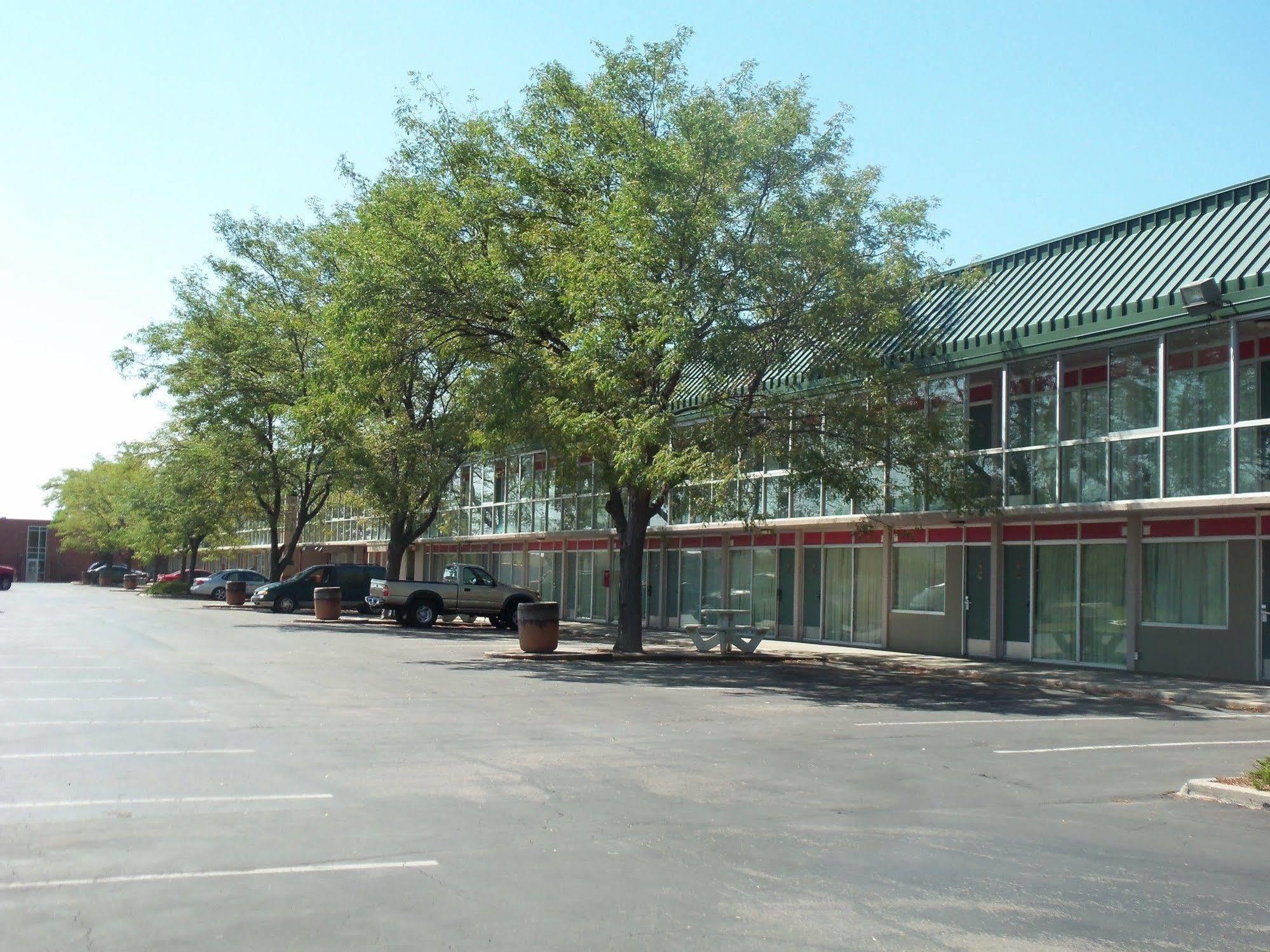 Clarion Inn Rapid City Exterior photo